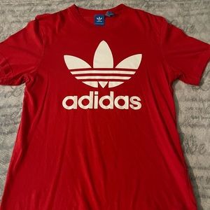 Adidas top